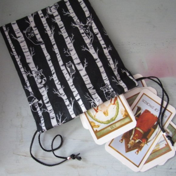 Glow in the Dark Forest Tarot Gemstone Rune Pouch Bag - Picture 3 of 10